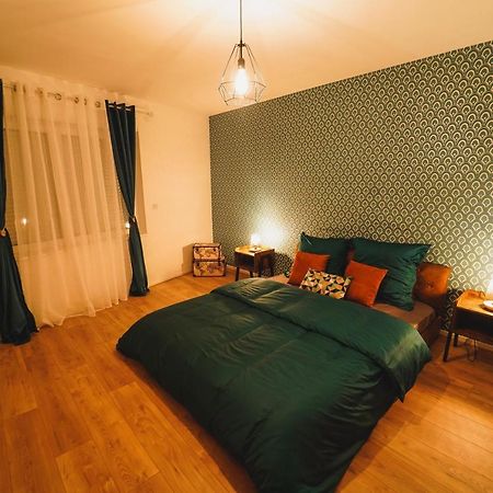 The Vintage Apartment Au Coeur De La Ville De Rimbaud Charleville-Mézières エクステリア 写真