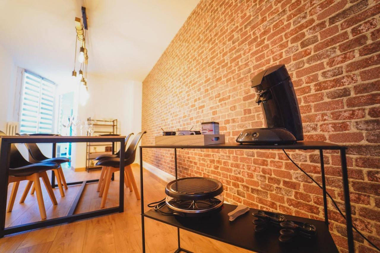 The Vintage Apartment Au Coeur De La Ville De Rimbaud Charleville-Mézières エクステリア 写真