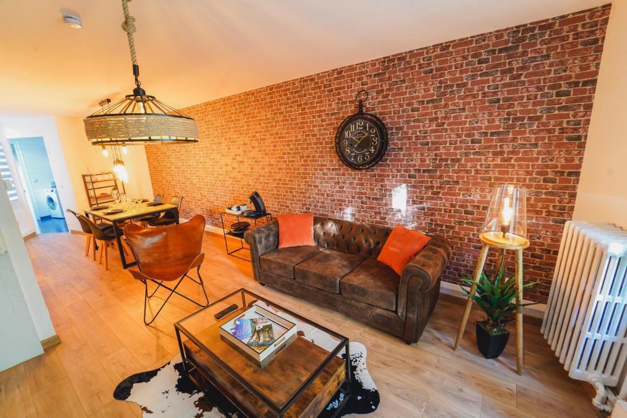 The Vintage Apartment Au Coeur De La Ville De Rimbaud Charleville-Mézières エクステリア 写真